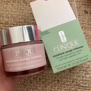 NEW! Moisture surge Clinique Skin Care